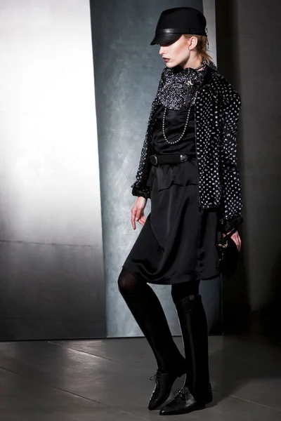 Look 2